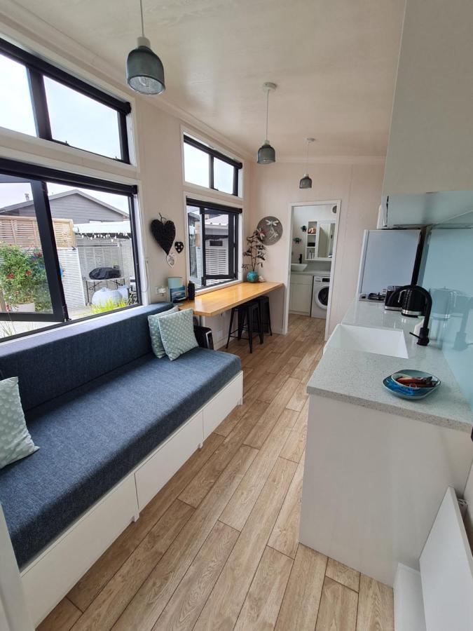Appartement Aroha Tiny House Peka Peka à Waikanae Extérieur photo